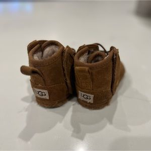 Toddler UGGS 4/5